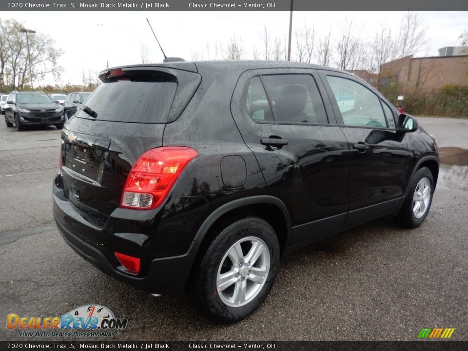 2020 Chevrolet Trax LS Mosaic Black Metallic / Jet Black Photo #4