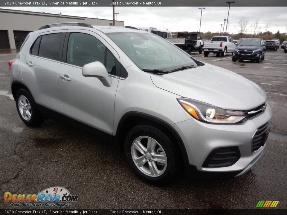 2020 Chevrolet Trax LT Silver Ice Metallic / Jet Black Photo #3