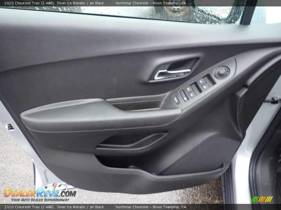 2020 Chevrolet Trax LS AWD Silver Ice Metallic / Jet Black Photo #13