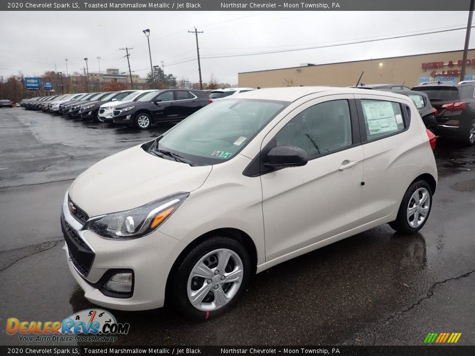 Front 3/4 View of 2020 Chevrolet Spark LS Photo #1