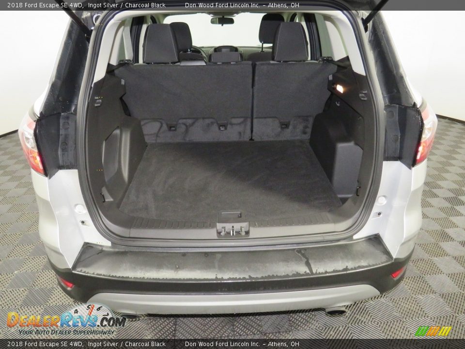 2018 Ford Escape SE 4WD Ingot Silver / Charcoal Black Photo #12