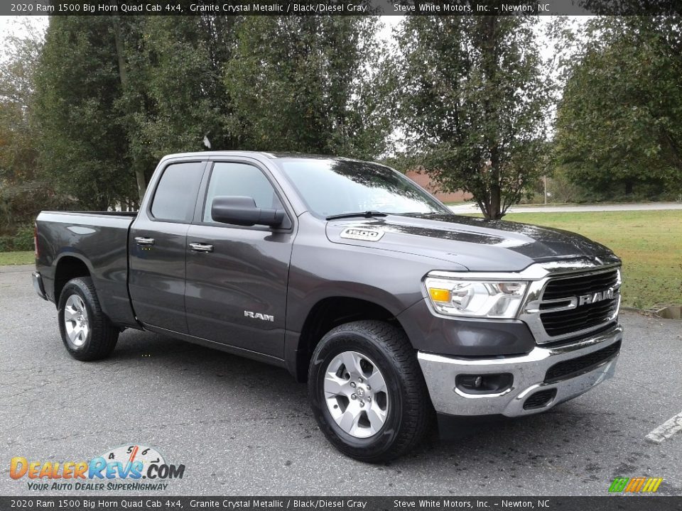 Front 3/4 View of 2020 Ram 1500 Big Horn Quad Cab 4x4 Photo #4