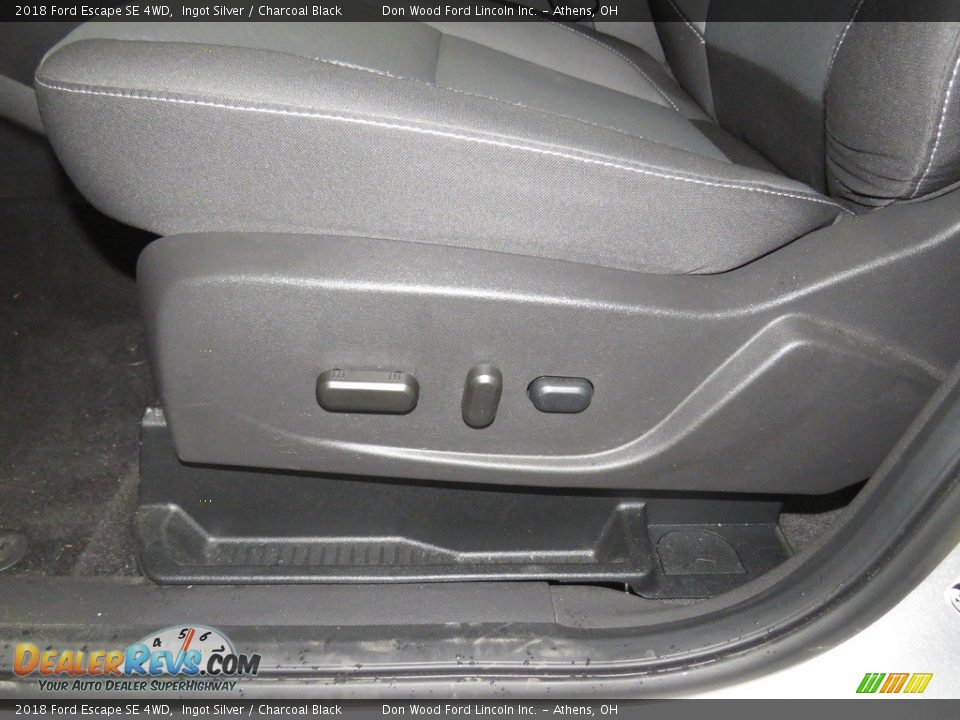 2018 Ford Escape SE 4WD Ingot Silver / Charcoal Black Photo #18