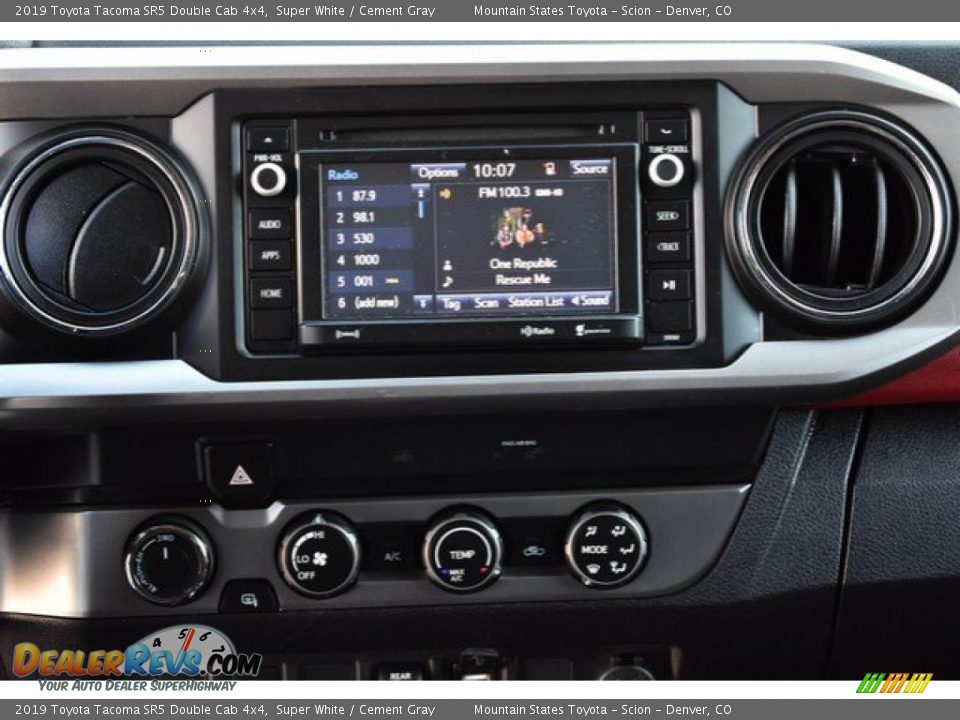 2019 Toyota Tacoma SR5 Double Cab 4x4 Super White / Cement Gray Photo #14