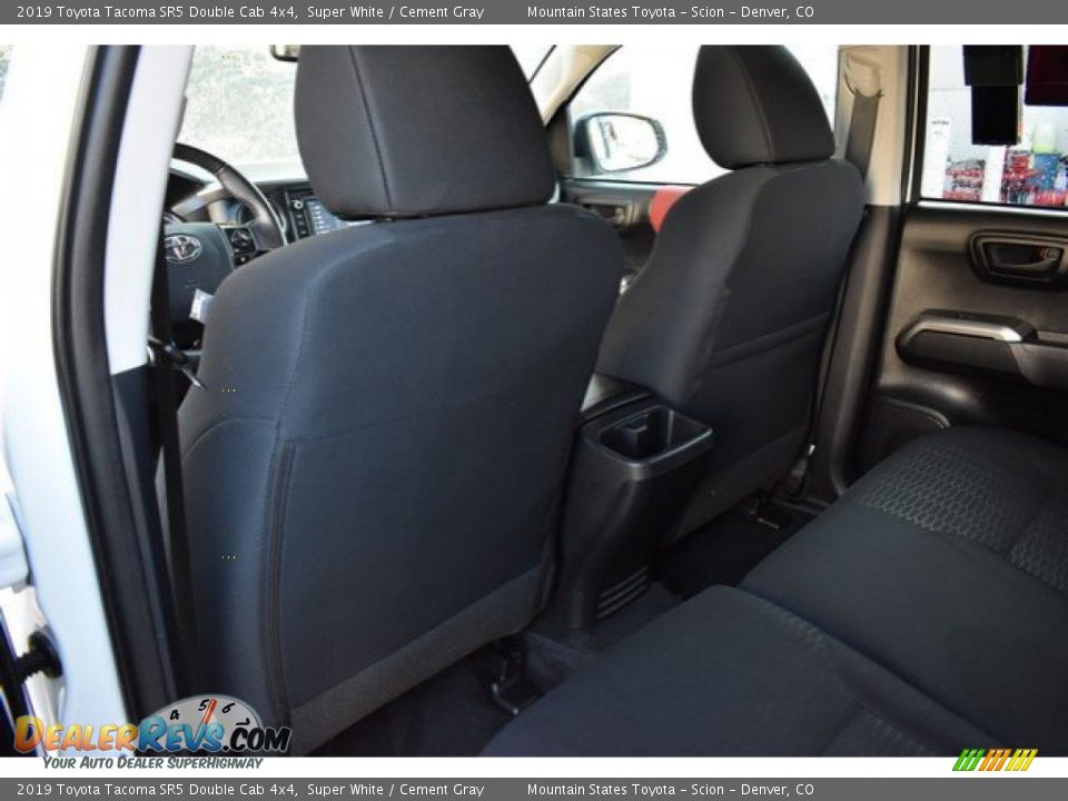 2019 Toyota Tacoma SR5 Double Cab 4x4 Super White / Cement Gray Photo #19