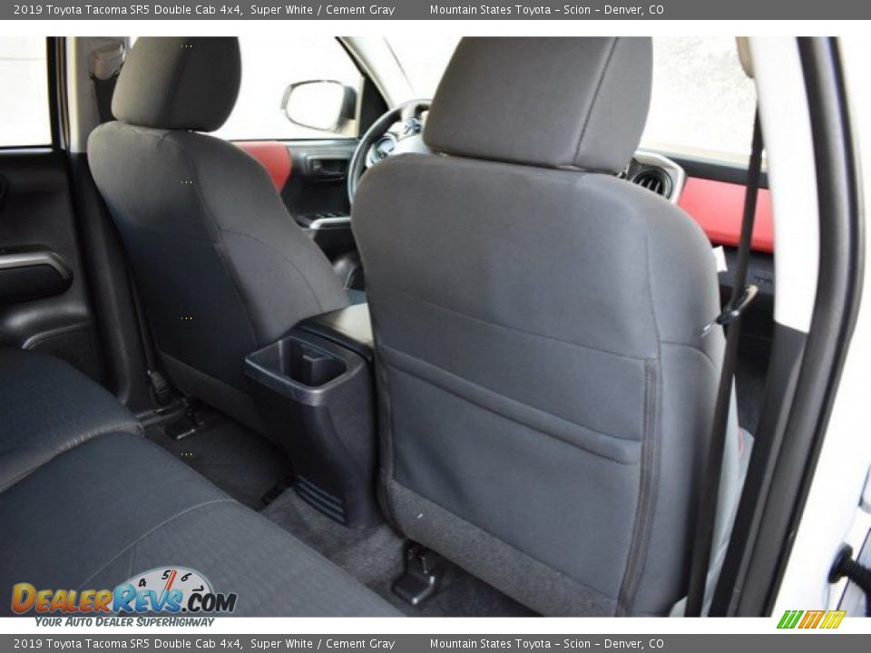 2019 Toyota Tacoma SR5 Double Cab 4x4 Super White / Cement Gray Photo #20