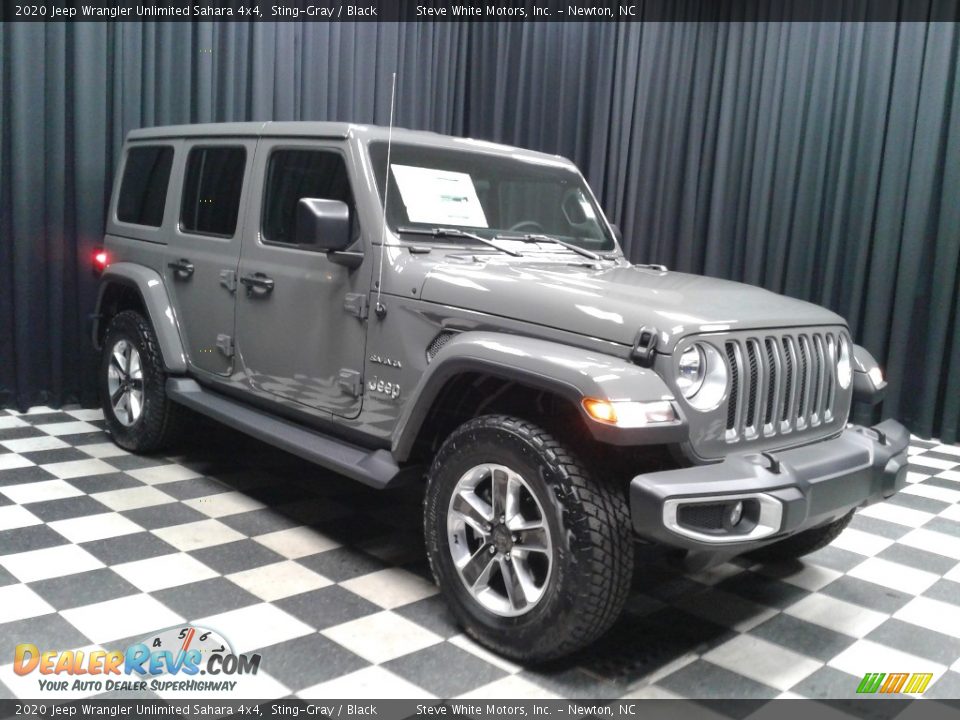 2020 Jeep Wrangler Unlimited Sahara 4x4 Sting-Gray / Black Photo #4