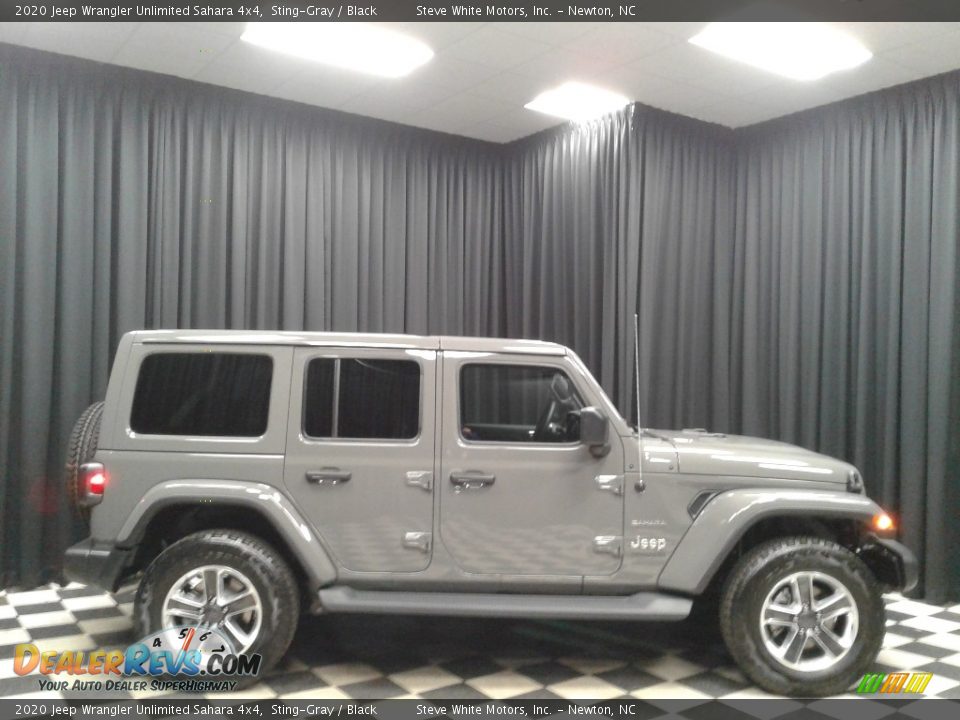 2020 Jeep Wrangler Unlimited Sahara 4x4 Sting-Gray / Black Photo #5