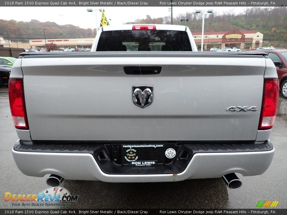 2018 Ram 1500 Express Quad Cab 4x4 Bright Silver Metallic / Black/Diesel Gray Photo #4
