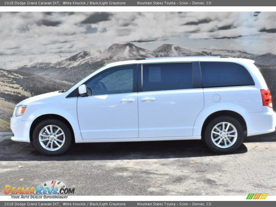 2018 Dodge Grand Caravan SXT White Knuckle / Black/Light Graystone Photo #6