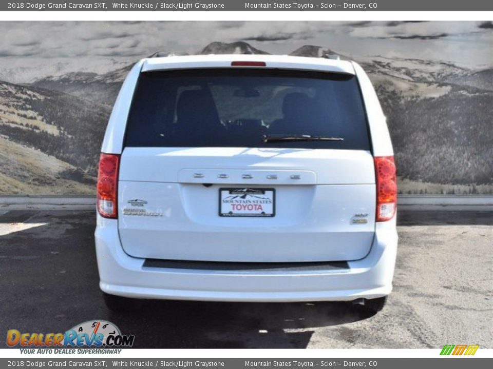 2018 Dodge Grand Caravan SXT White Knuckle / Black/Light Graystone Photo #8