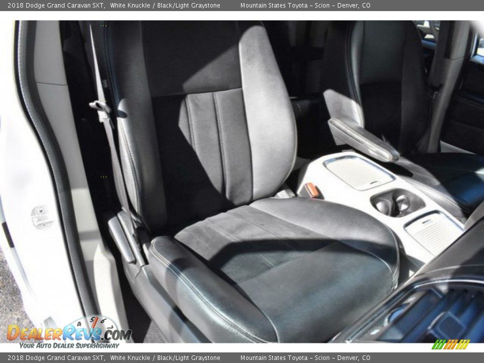 2018 Dodge Grand Caravan SXT White Knuckle / Black/Light Graystone Photo #18