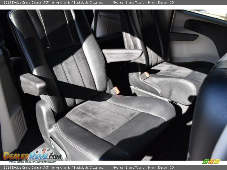 2018 Dodge Grand Caravan SXT White Knuckle / Black/Light Graystone Photo #22