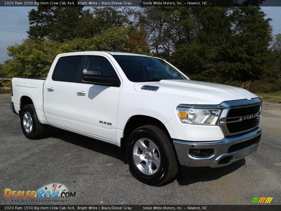 2020 Ram 1500 Big Horn Crew Cab 4x4 Bright White / Black/Diesel Gray Photo #4