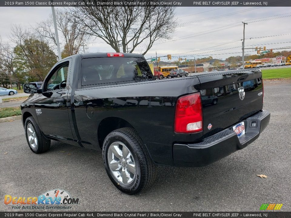 2019 Ram 1500 Classic Express Regular Cab 4x4 Diamond Black Crystal Pearl / Black/Diesel Gray Photo #4