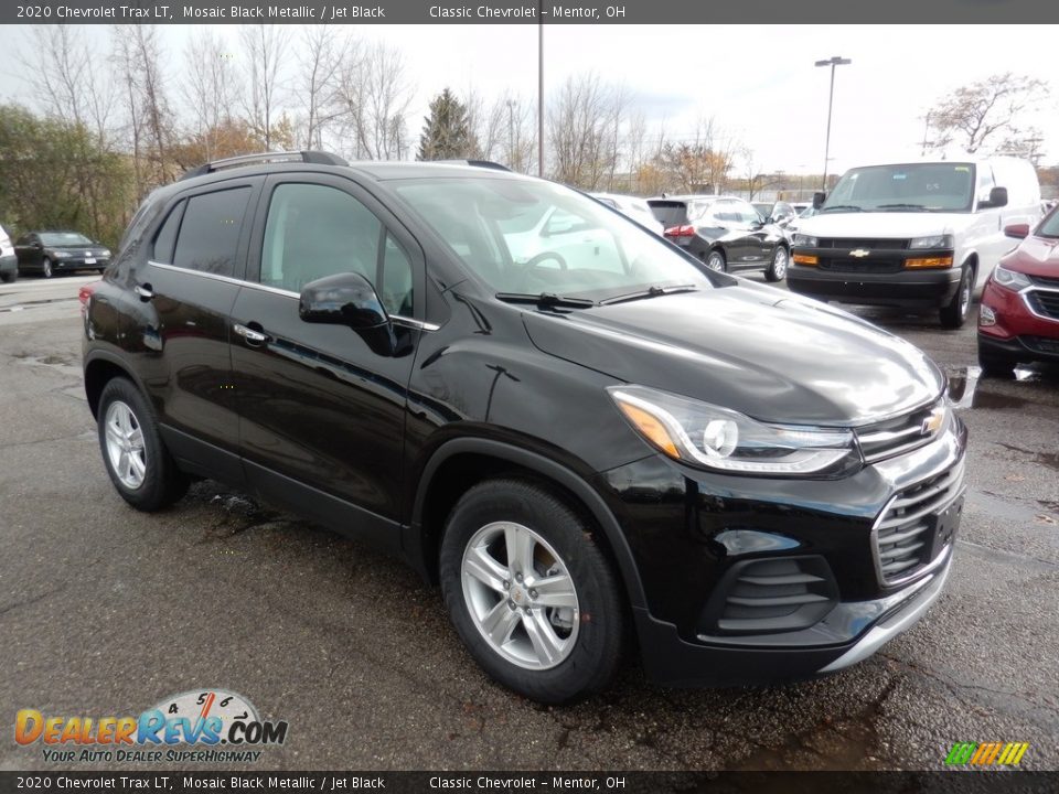 2020 Chevrolet Trax LT Mosaic Black Metallic / Jet Black Photo #3