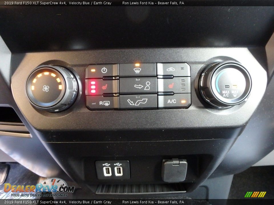 2019 Ford F150 XLT SuperCrew 4x4 Velocity Blue / Earth Gray Photo #18