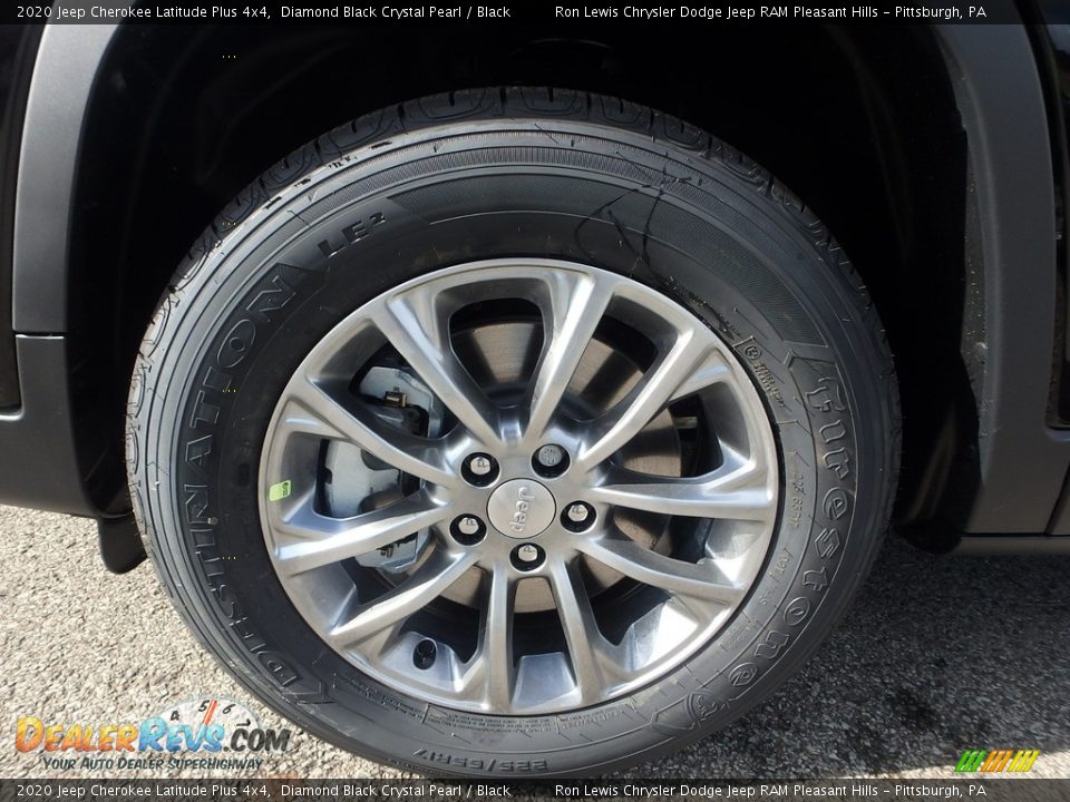 2020 Jeep Cherokee Latitude Plus 4x4 Diamond Black Crystal Pearl / Black Photo #10