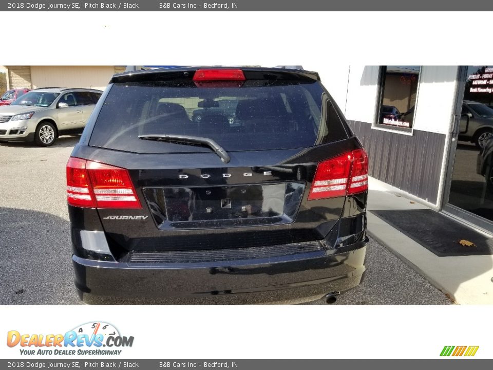 2018 Dodge Journey SE Pitch Black / Black Photo #5