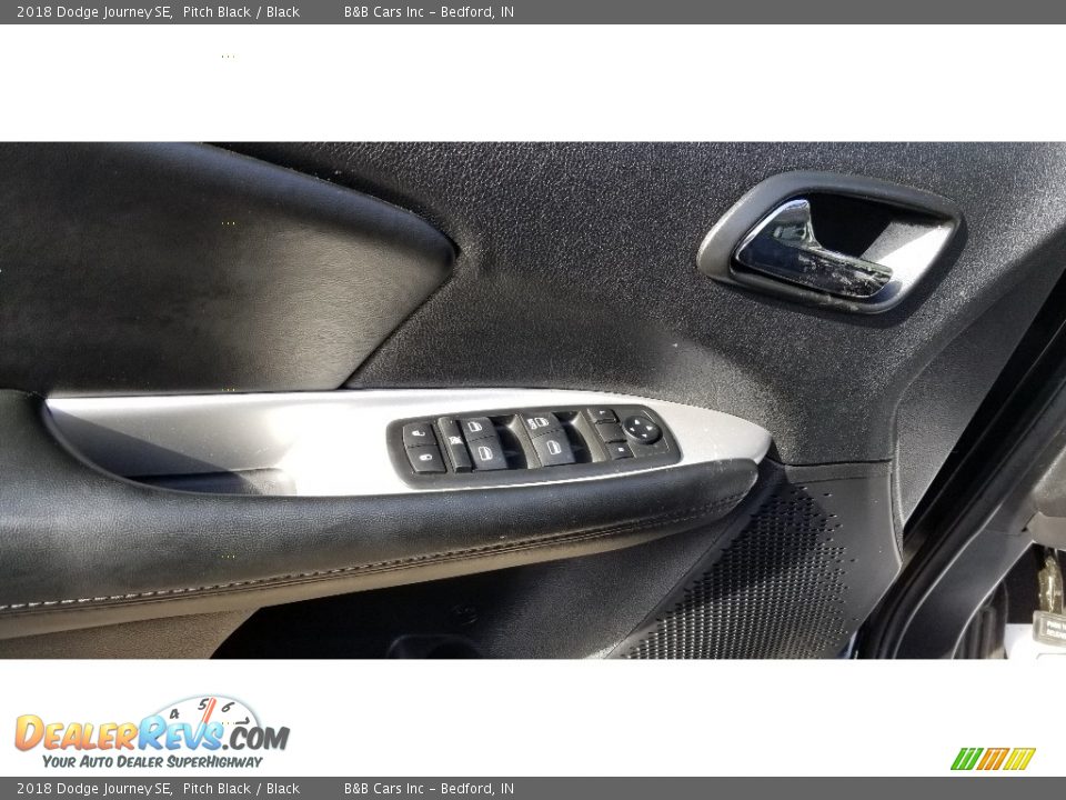 2018 Dodge Journey SE Pitch Black / Black Photo #10