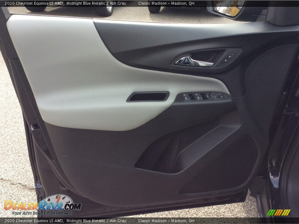 2020 Chevrolet Equinox LS AWD Midnight Blue Metallic / Ash Gray Photo #10