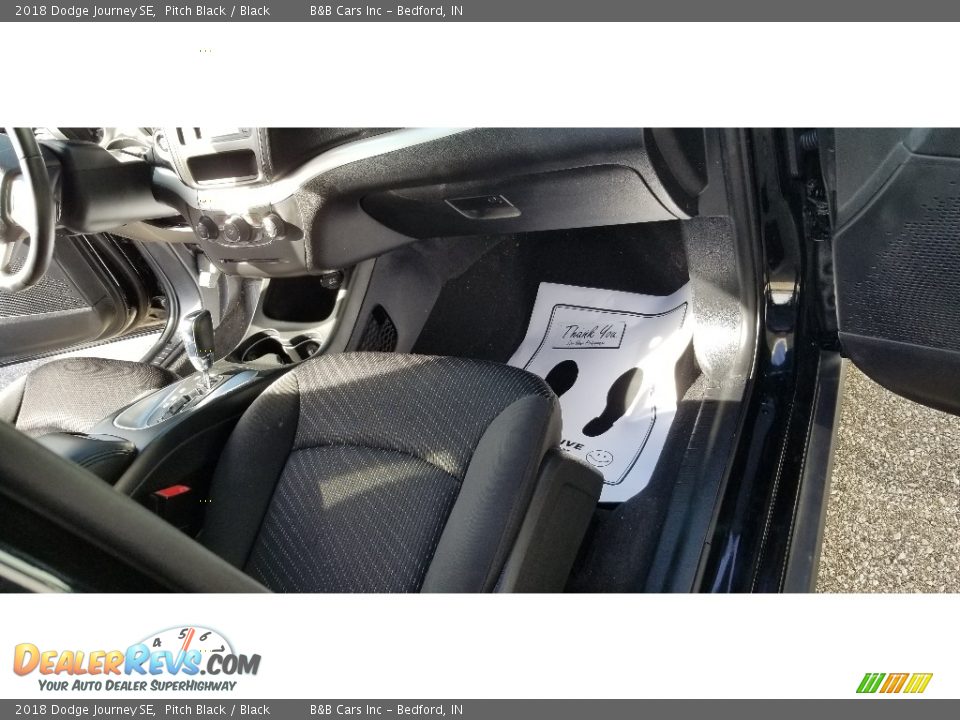 2018 Dodge Journey SE Pitch Black / Black Photo #18