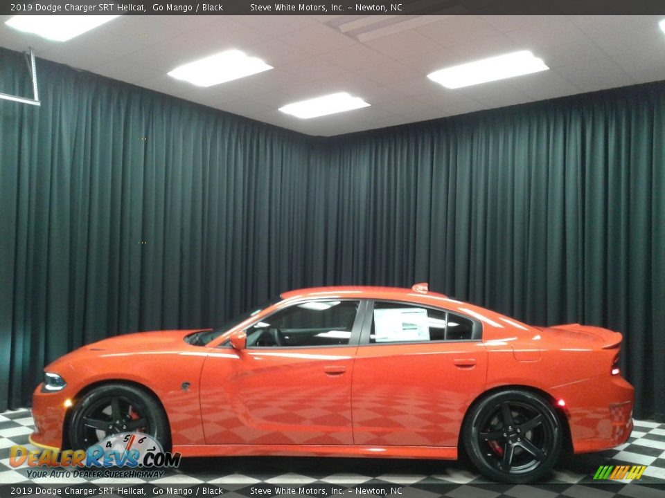Go Mango 2019 Dodge Charger SRT Hellcat Photo #1