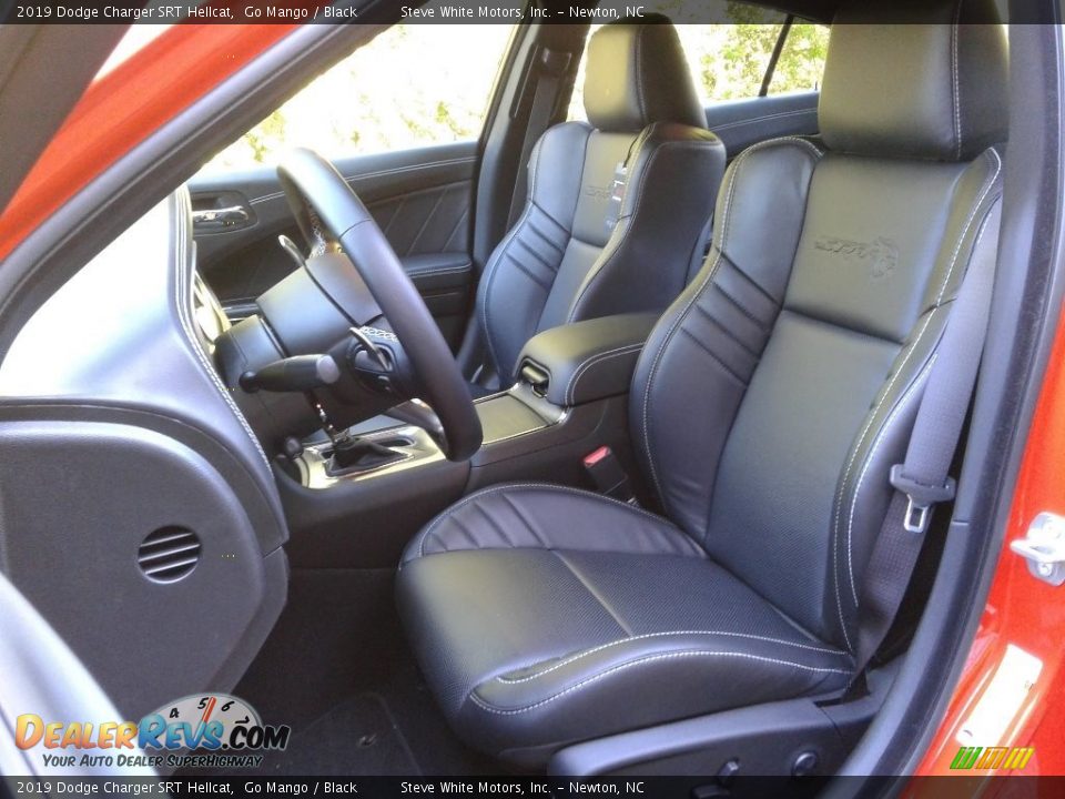 Front Seat of 2019 Dodge Charger SRT Hellcat Photo #10