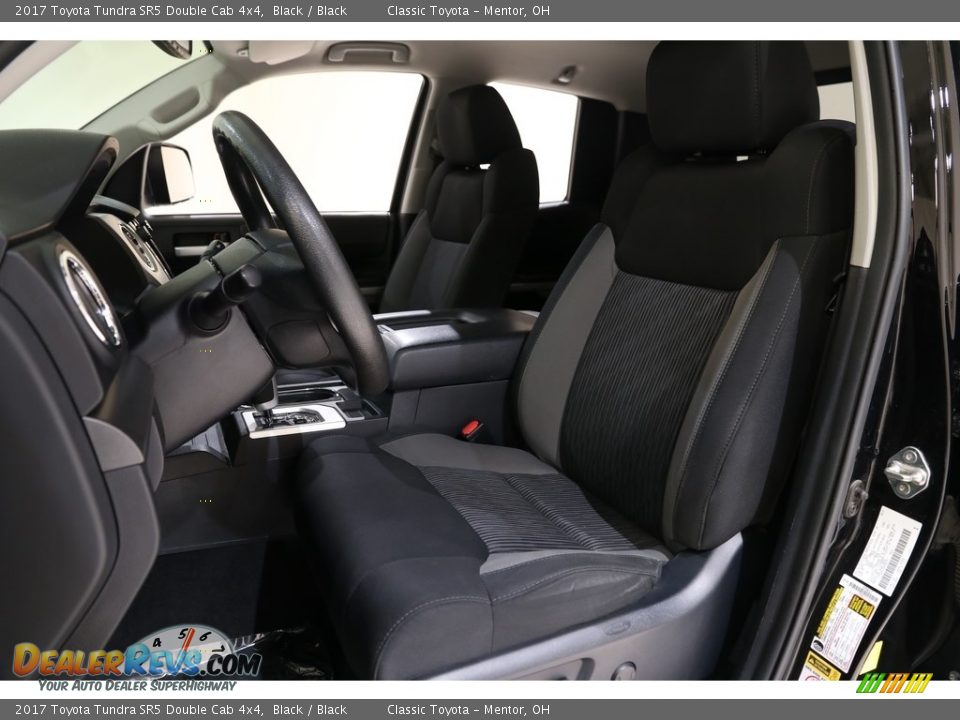 2017 Toyota Tundra SR5 Double Cab 4x4 Black / Black Photo #5