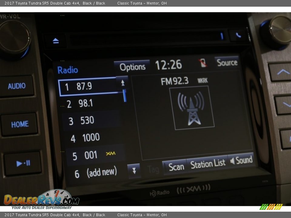 2017 Toyota Tundra SR5 Double Cab 4x4 Black / Black Photo #10