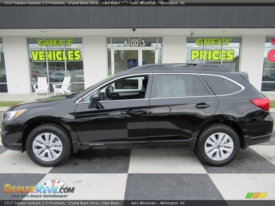 2017 Subaru Outback 2.5i Premium Crystal Black Silica / Slate Black Photo #1