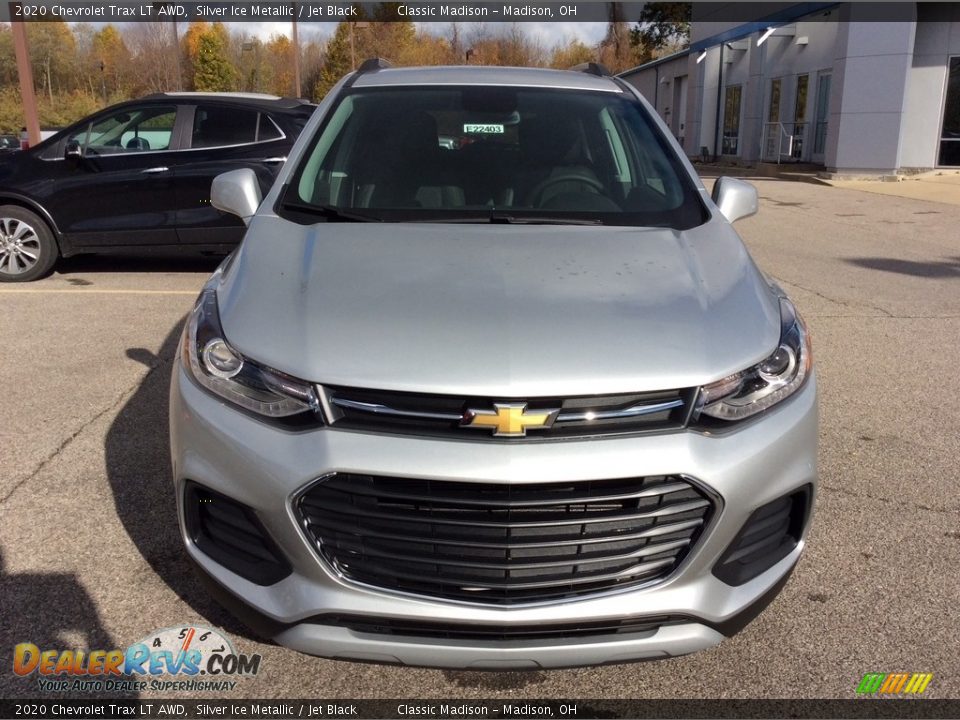 2020 Chevrolet Trax LT AWD Silver Ice Metallic / Jet Black Photo #4