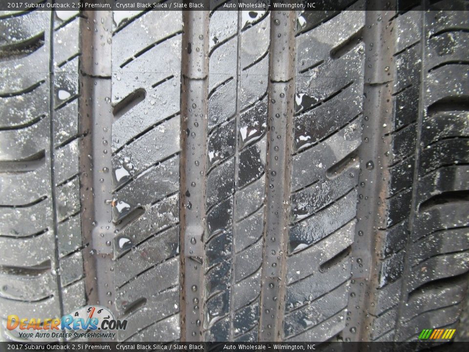 2017 Subaru Outback 2.5i Premium Crystal Black Silica / Slate Black Photo #9