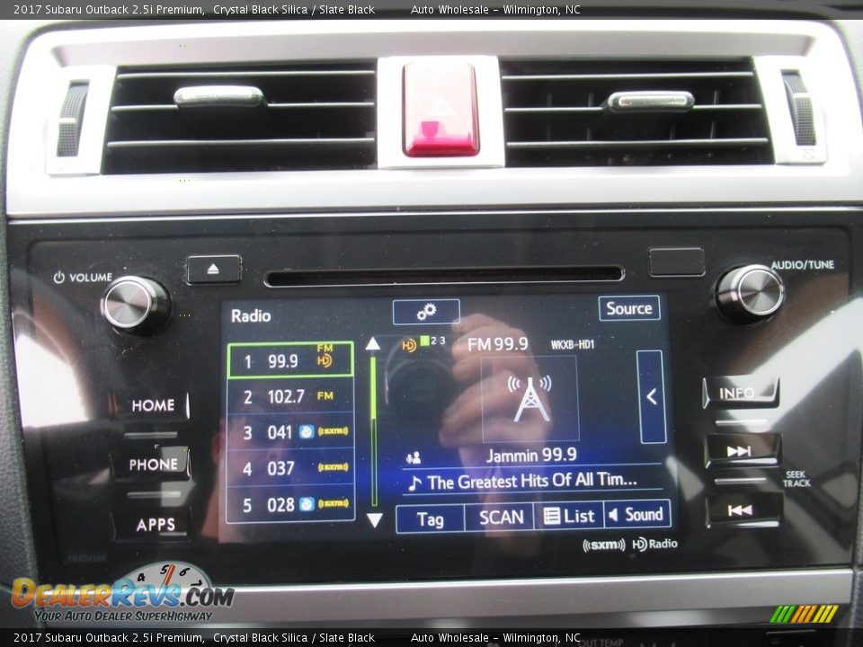 2017 Subaru Outback 2.5i Premium Crystal Black Silica / Slate Black Photo #17