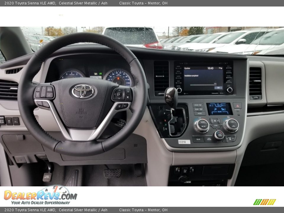 2020 Toyota Sienna XLE AWD Celestial Silver Metallic / Ash Photo #4