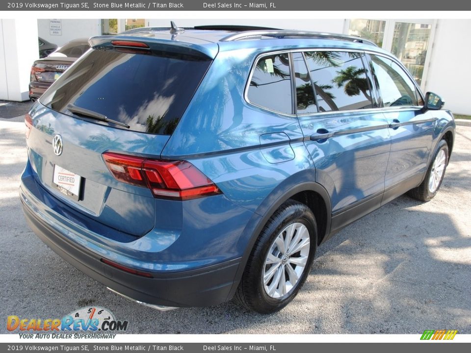 2019 Volkswagen Tiguan SE Stone Blue Metallic / Titan Black Photo #9