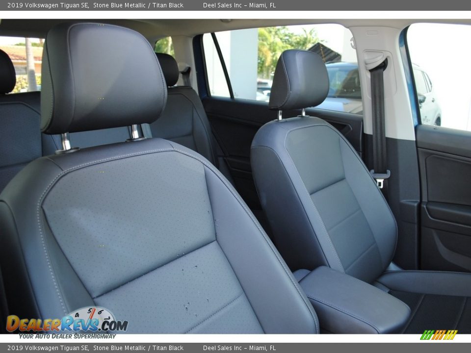 2019 Volkswagen Tiguan SE Stone Blue Metallic / Titan Black Photo #18