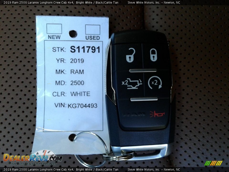 2019 Ram 2500 Laramie Longhorn Crew Cab 4x4 Bright White / Black/Cattle Tan Photo #34