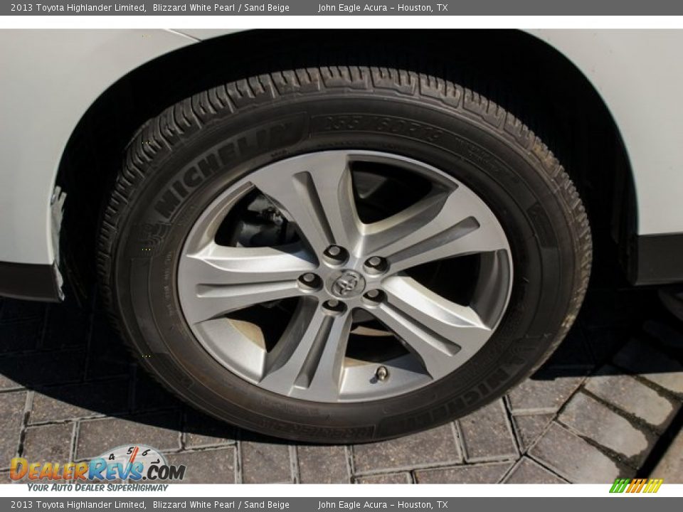 2013 Toyota Highlander Limited Blizzard White Pearl / Sand Beige Photo #15