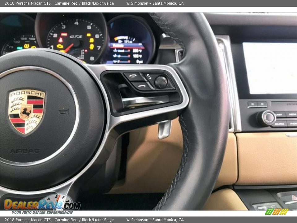 2018 Porsche Macan GTS Steering Wheel Photo #19