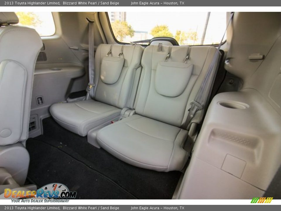 2013 Toyota Highlander Limited Blizzard White Pearl / Sand Beige Photo #23