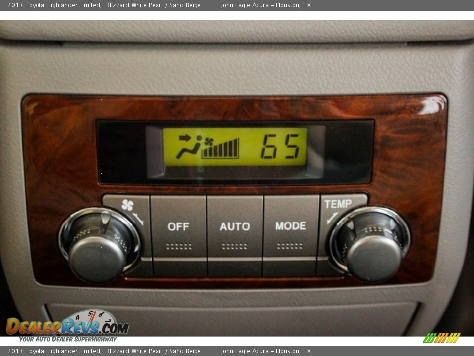 2013 Toyota Highlander Limited Blizzard White Pearl / Sand Beige Photo #34