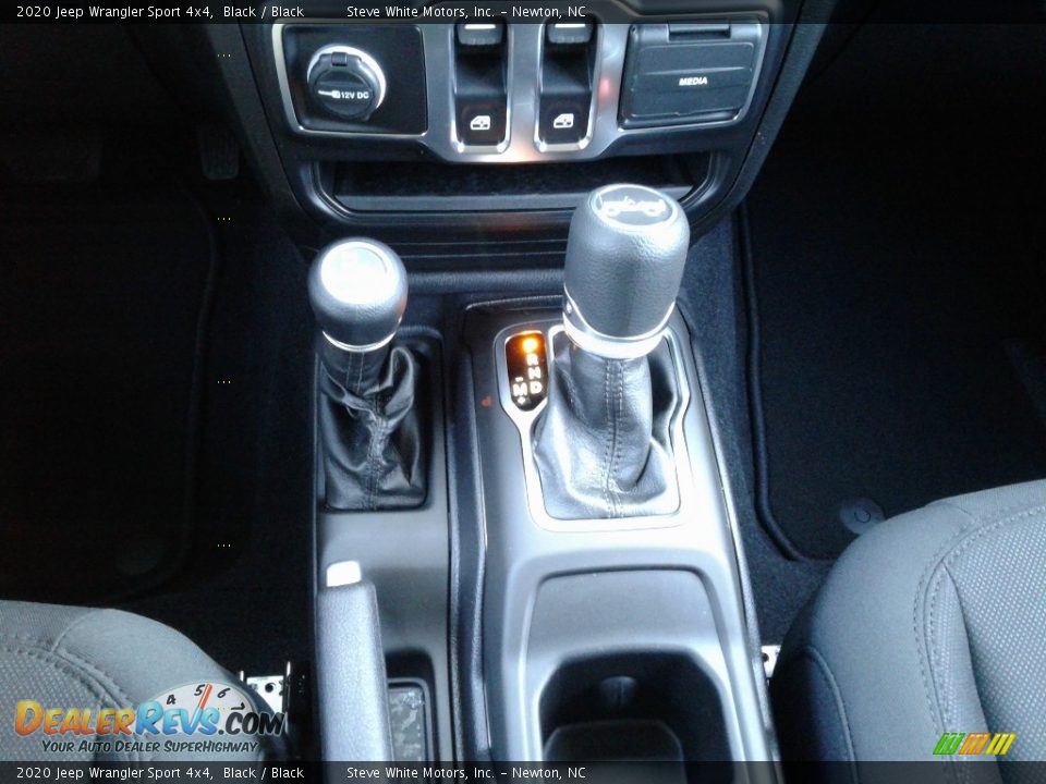 2020 Jeep Wrangler Sport 4x4 Black / Black Photo #23