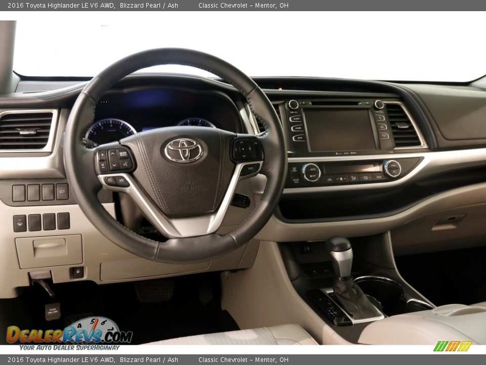 2016 Toyota Highlander LE V6 AWD Blizzard Pearl / Ash Photo #6