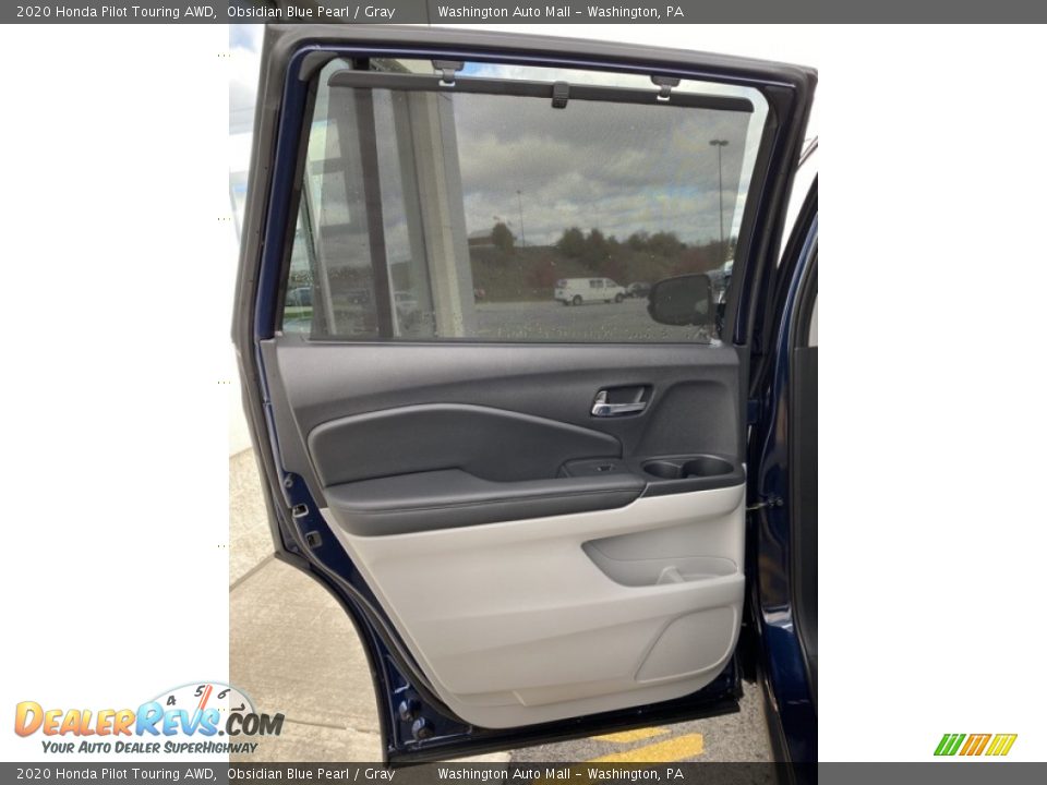 2020 Honda Pilot Touring AWD Obsidian Blue Pearl / Gray Photo #16