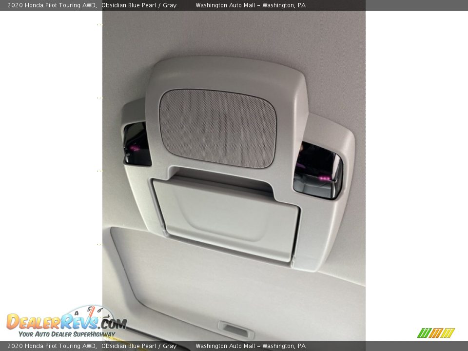 2020 Honda Pilot Touring AWD Obsidian Blue Pearl / Gray Photo #31