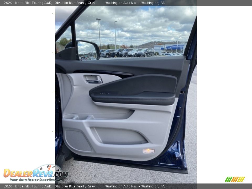 2020 Honda Pilot Touring AWD Obsidian Blue Pearl / Gray Photo #36