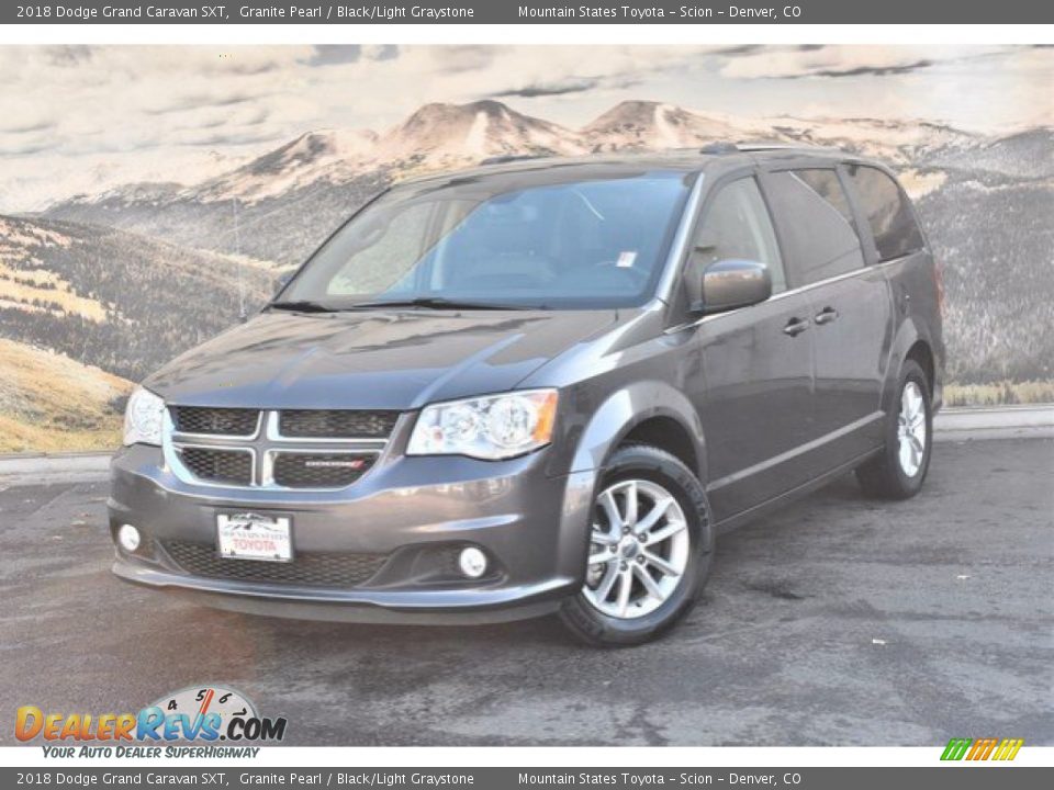 2018 Dodge Grand Caravan SXT Granite Pearl / Black/Light Graystone Photo #5