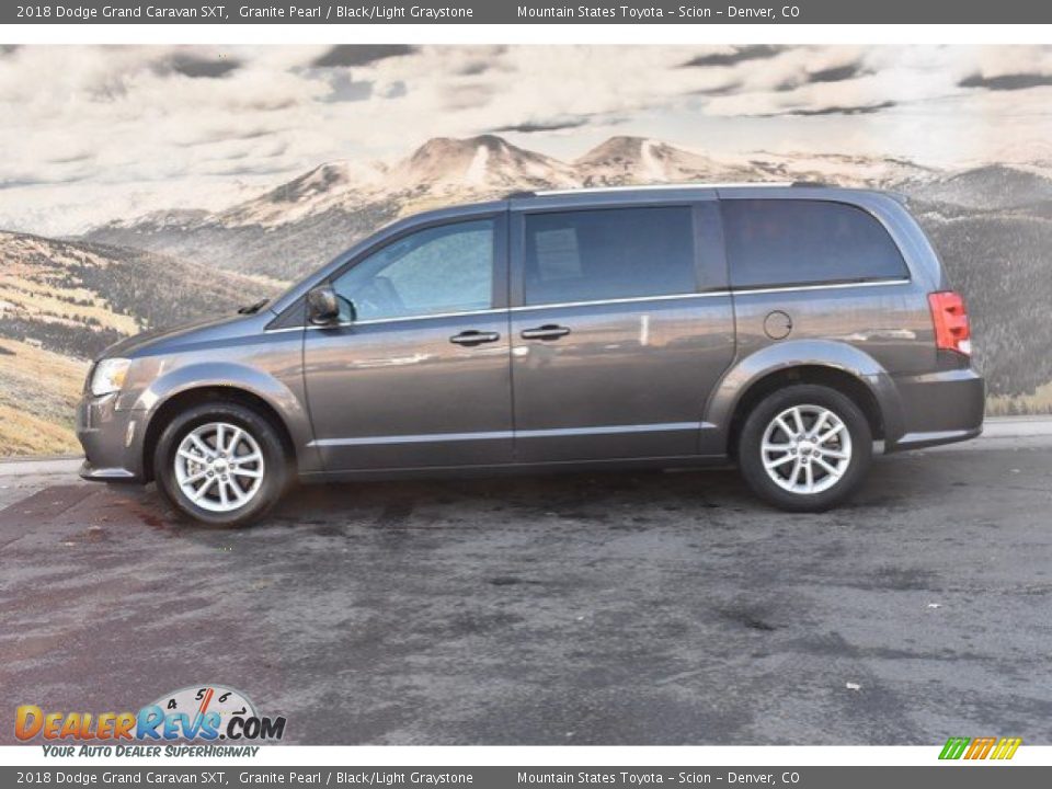 2018 Dodge Grand Caravan SXT Granite Pearl / Black/Light Graystone Photo #6