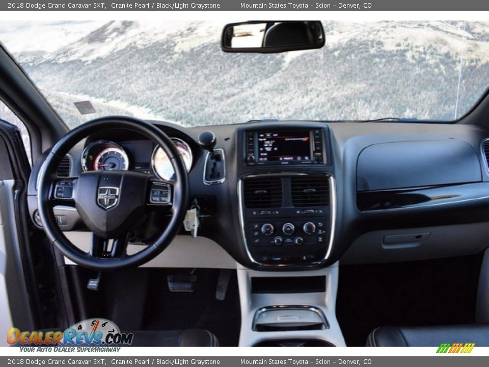 2018 Dodge Grand Caravan SXT Granite Pearl / Black/Light Graystone Photo #13